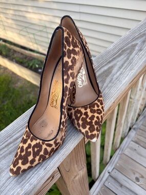 Salvatore Ferragamo Leopard-Print Pointed Toe Pumps in Brown and Black